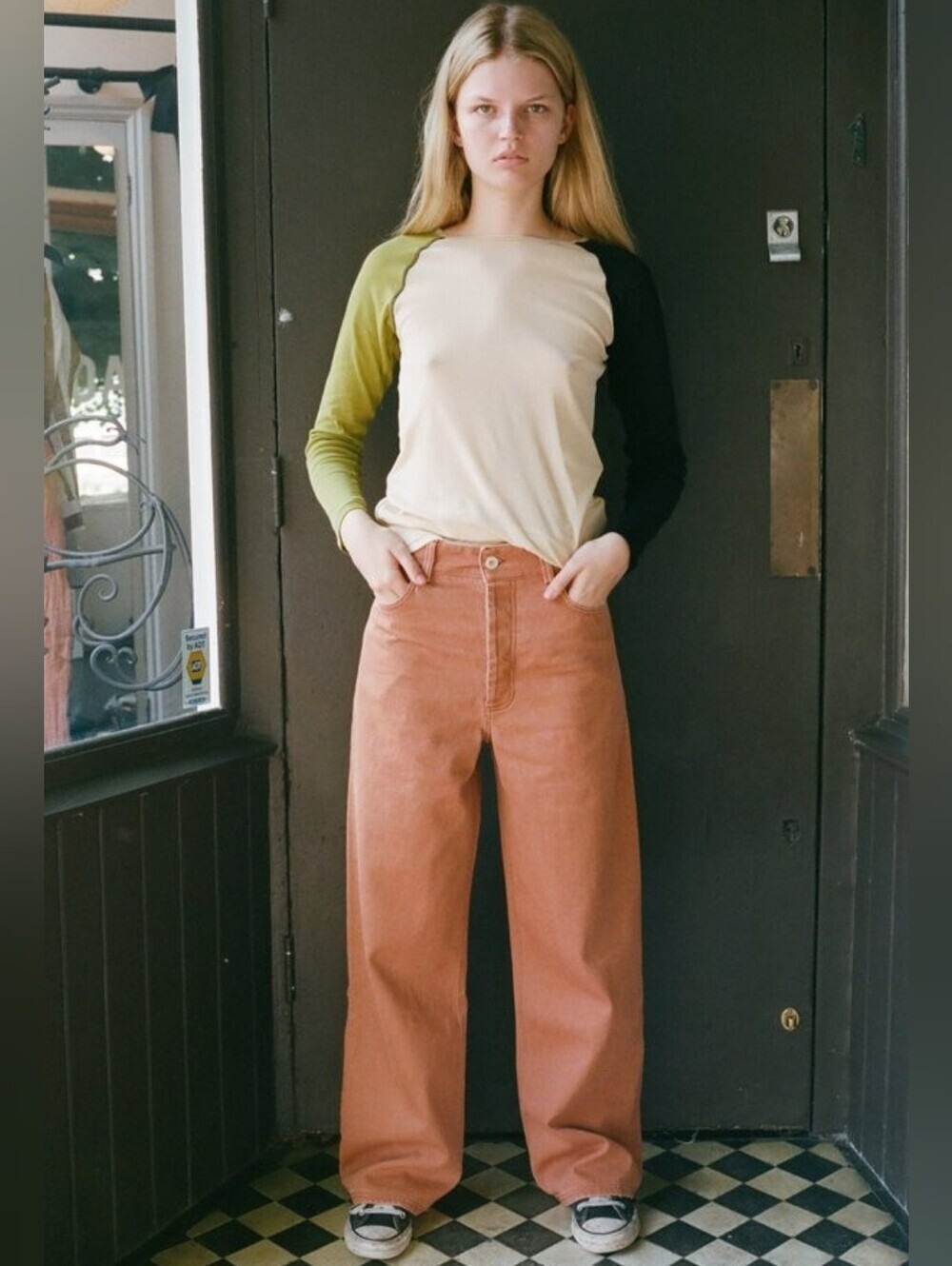 BASERANGE Navalo Organic Cotton Canvas Pants in Brick – Size Medium